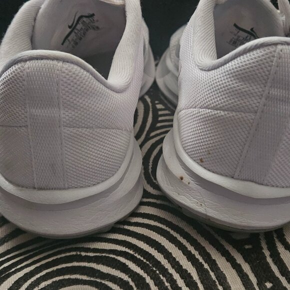 Ladies Nike Downshifter 9 Running Shoe - size 7 - Picture 4 of 8
